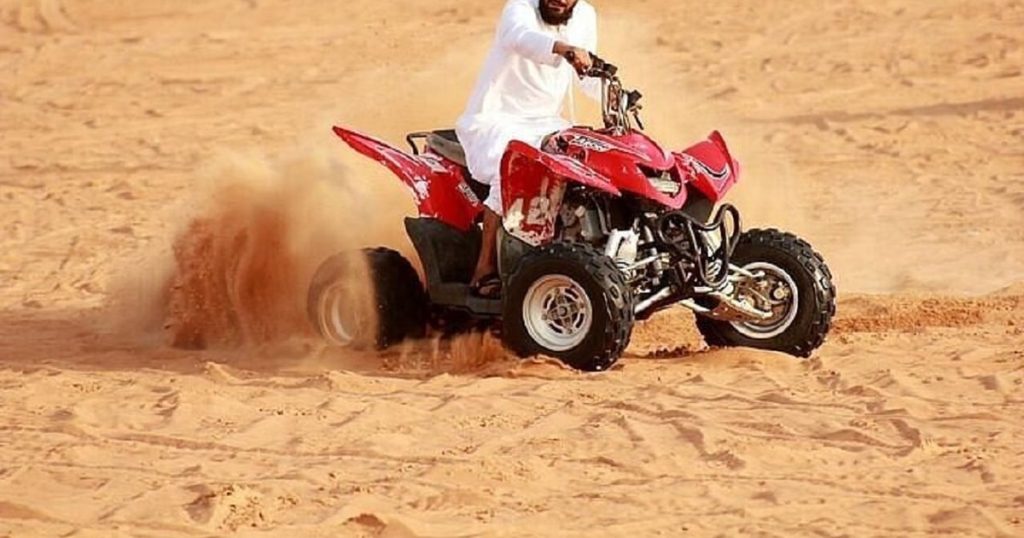 Buggy Tour Dubai With BBQ Dinner experience in Dubai desert